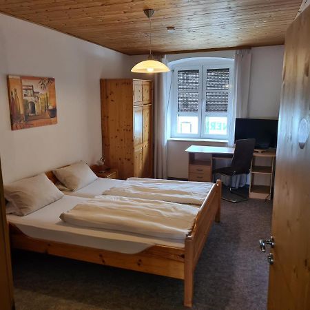 Hotel & Gasthof Zur Post Neumarkt-Sankt Veit Dış mekan fotoğraf