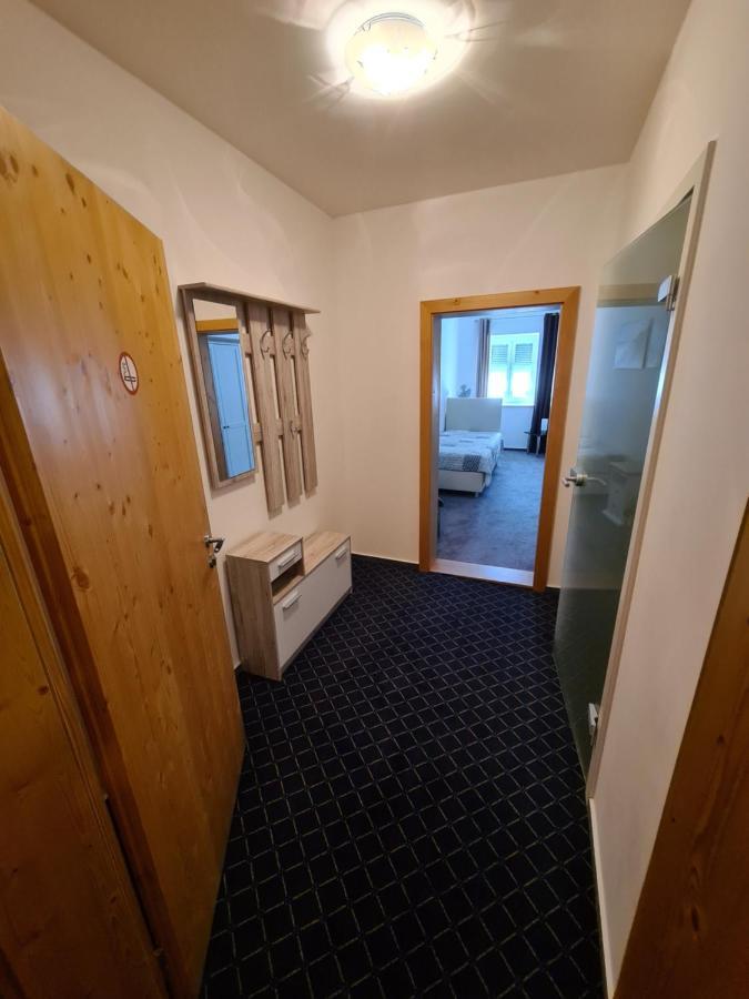 Hotel & Gasthof Zur Post Neumarkt-Sankt Veit Dış mekan fotoğraf