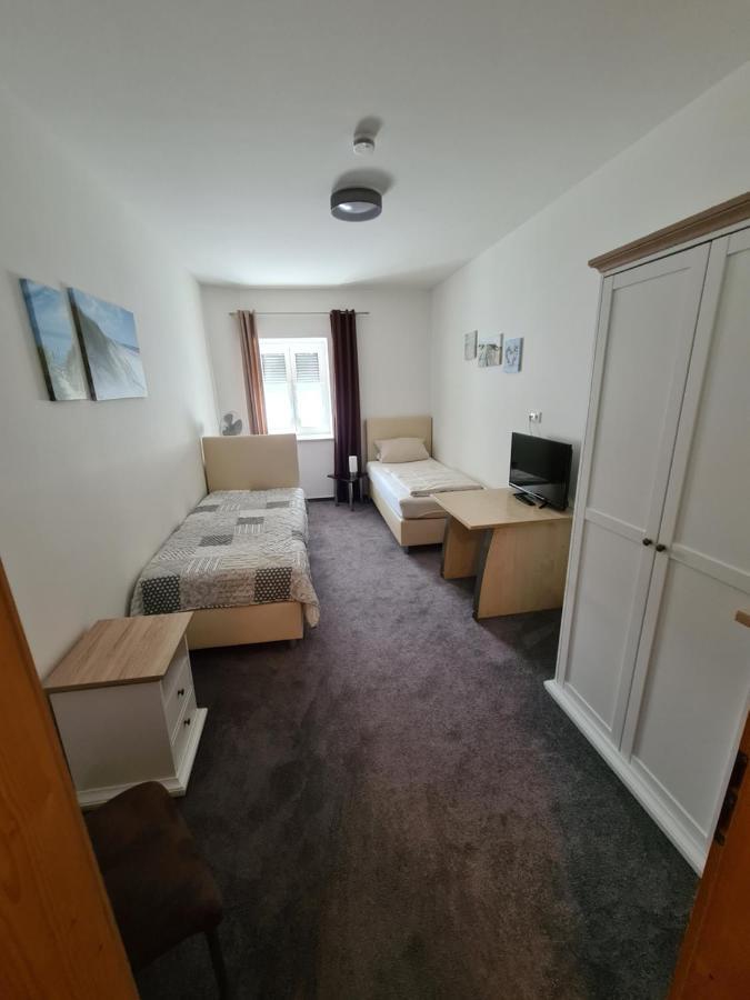 Hotel & Gasthof Zur Post Neumarkt-Sankt Veit Dış mekan fotoğraf