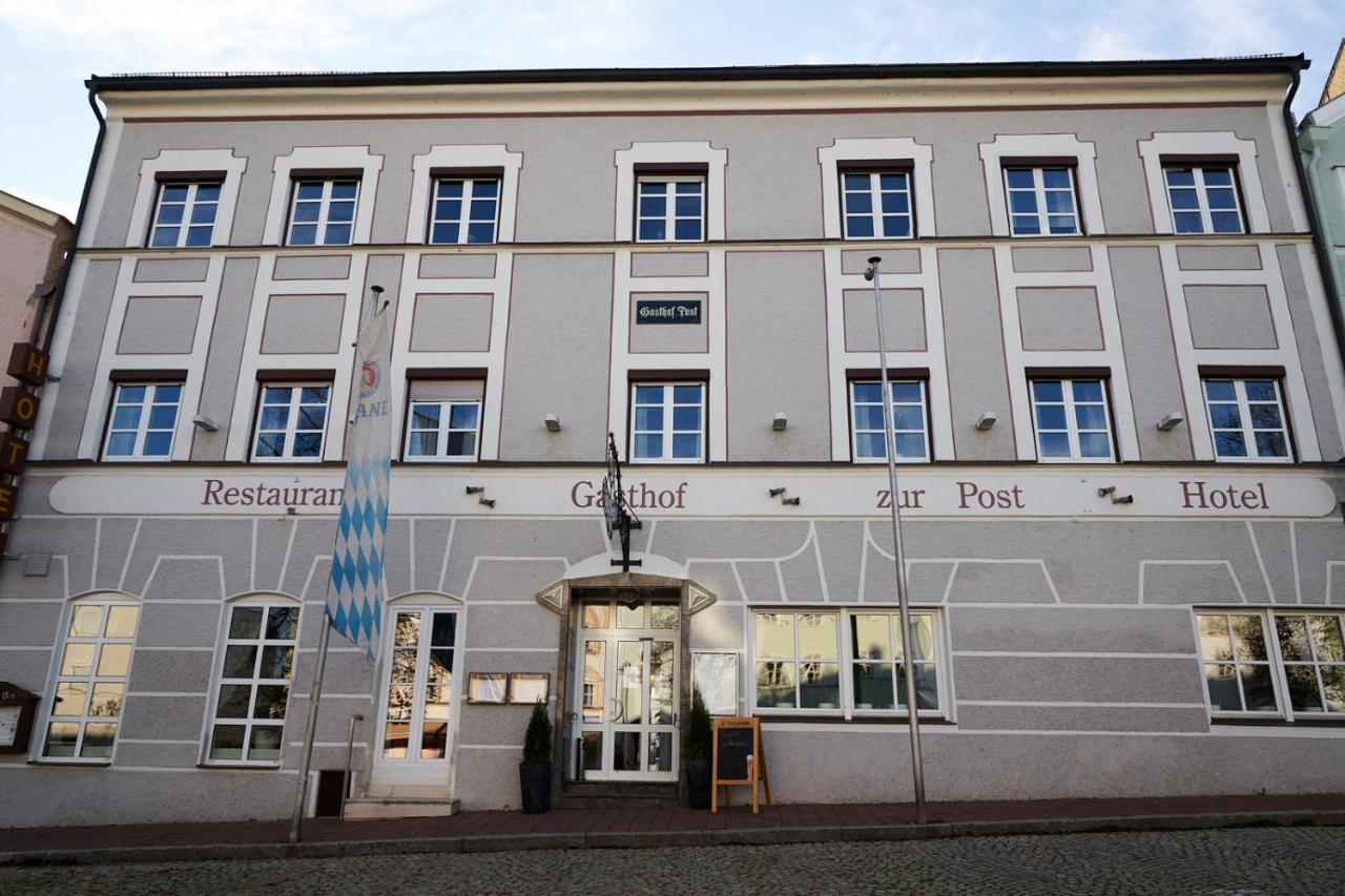 Hotel & Gasthof Zur Post Neumarkt-Sankt Veit Dış mekan fotoğraf
